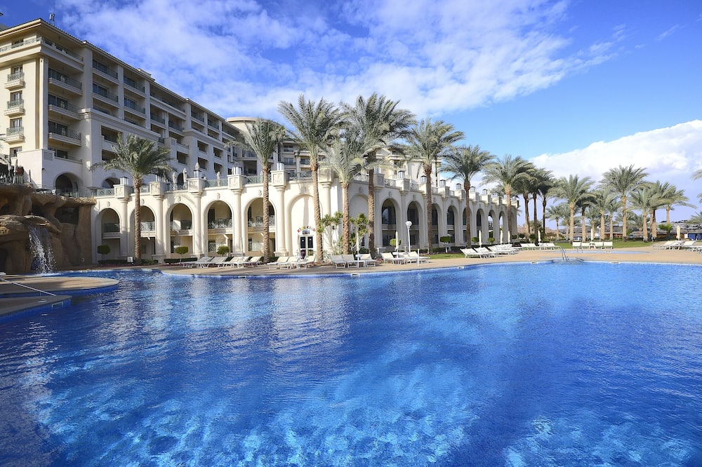 Stella Di Mare Beach Hotel & Spa