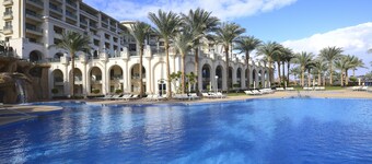 Stella Di Mare Beach Hotel & Spa