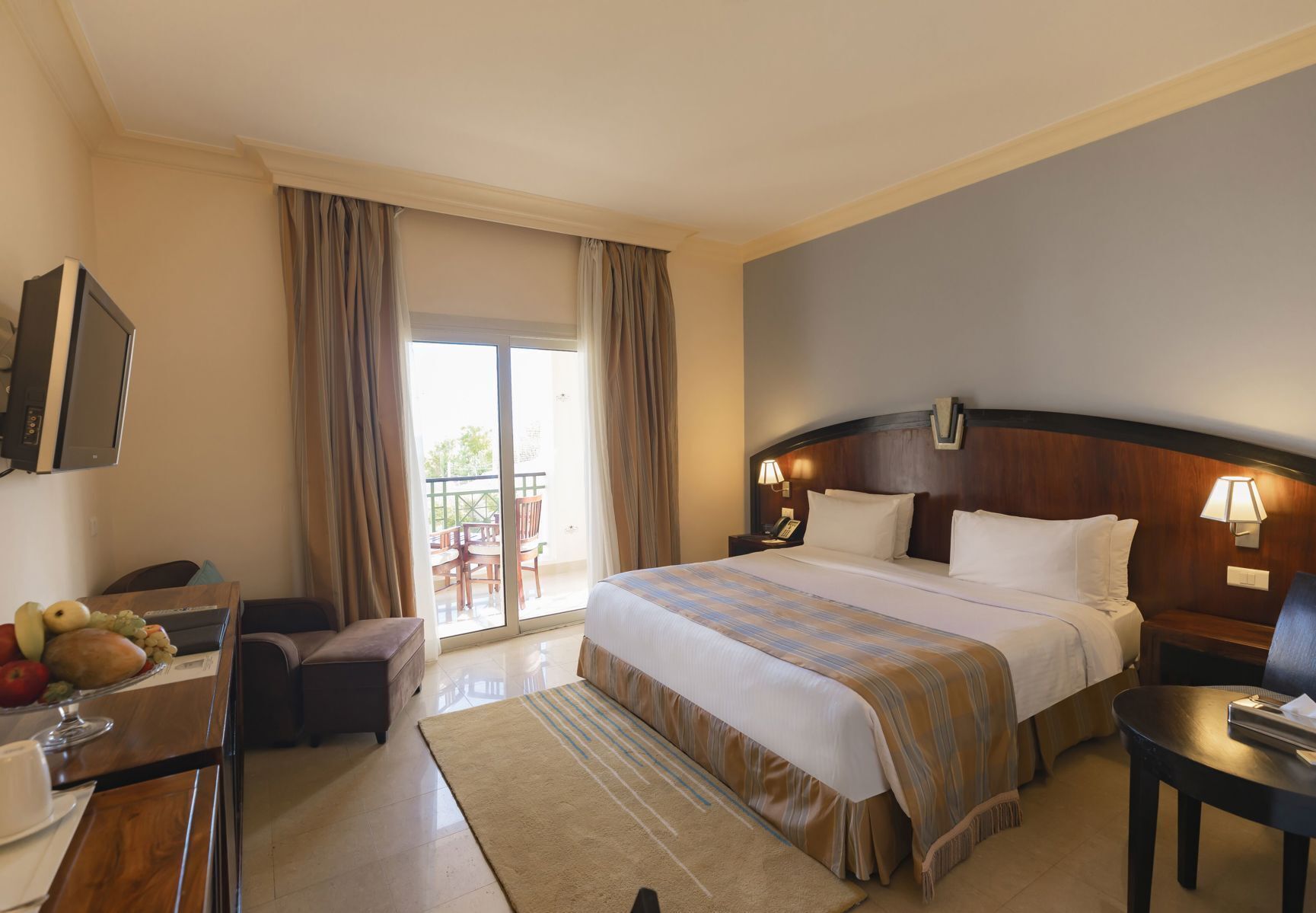 Memory foam beds, minibar, in-room safe, desk
