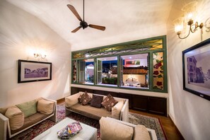 Interior - Yeng Keng Hotel (George Town)