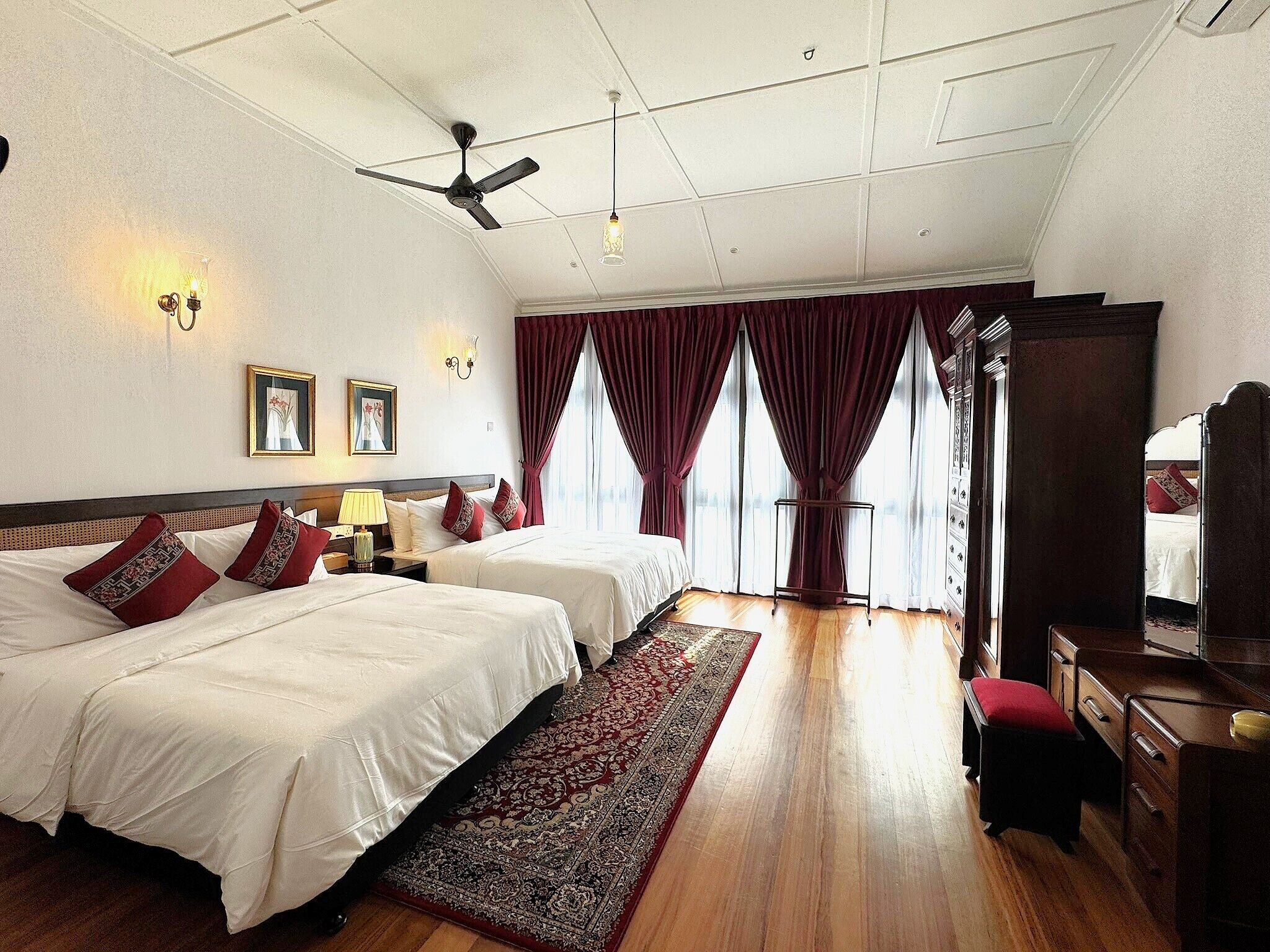 In-room safe, individually decorated, individually furnished, desk