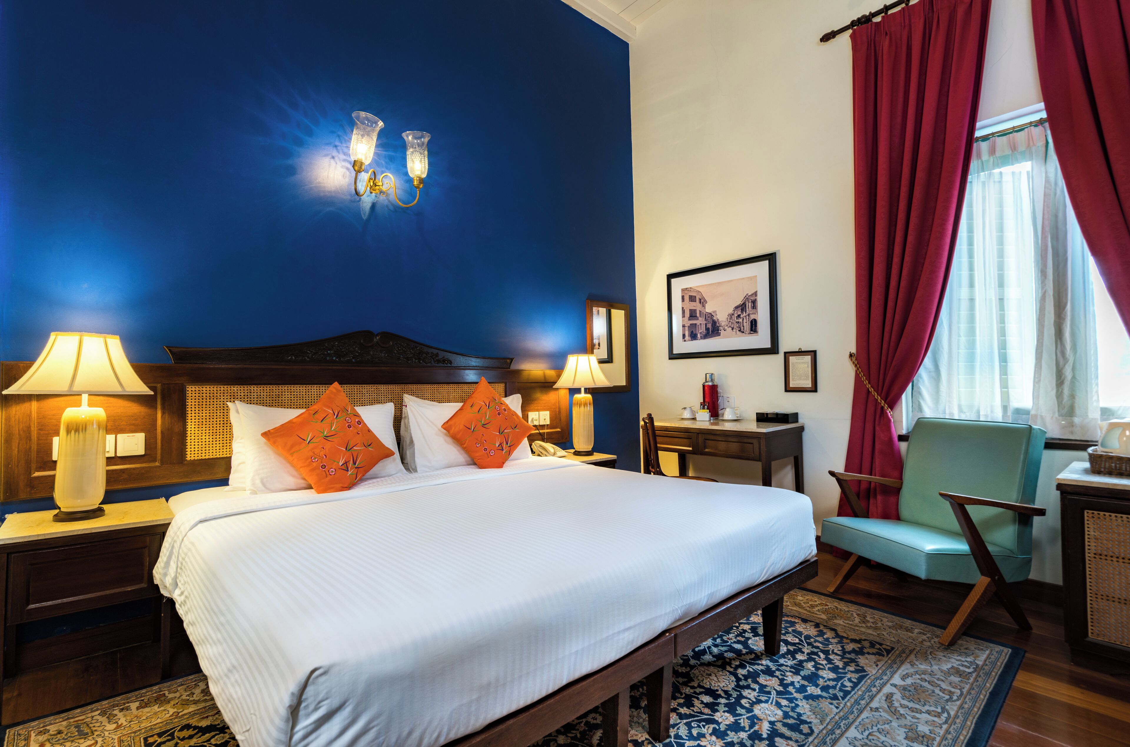 Caja de seguridad en la habitación y decoración personalizada 