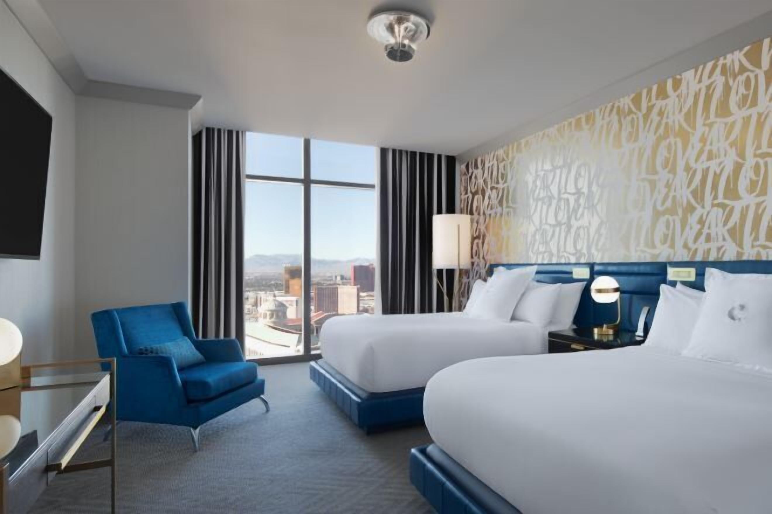 Egyptian cotton sheets, premium bedding, down comforters, pillowtop beds