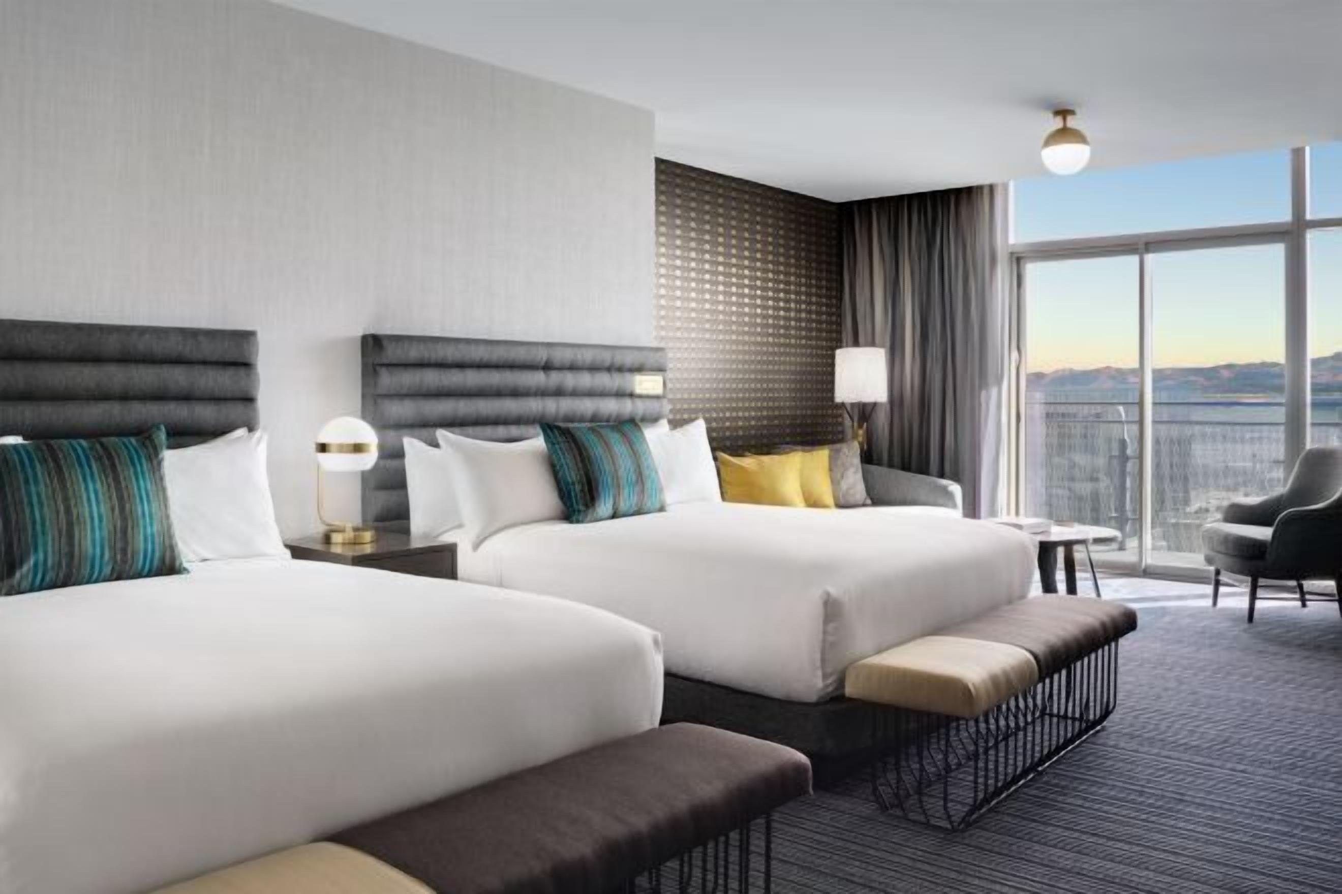 Egyptian cotton sheets, premium bedding, down comforters, pillowtop beds