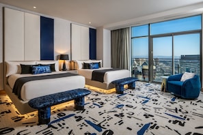 Egyptian cotton sheets, premium bedding, down comforters, pillowtop beds - The Cosmopolitan Of Las Vegas (Las Vegas)
