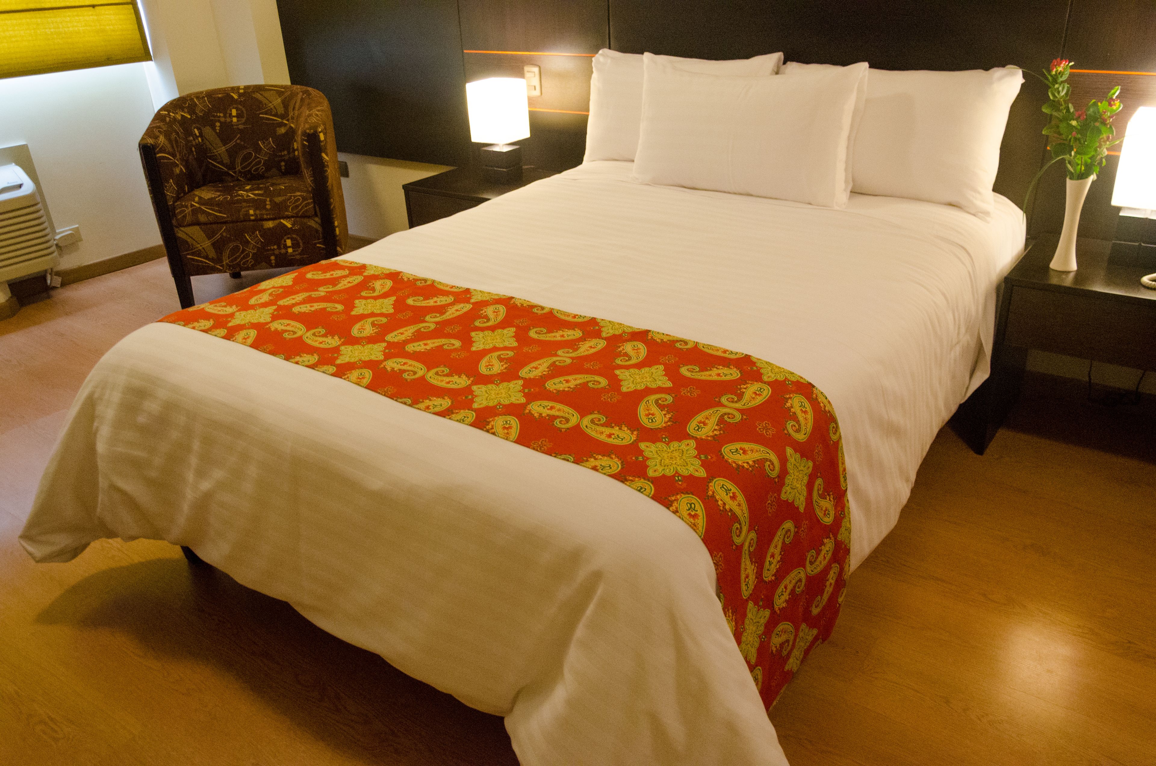 minibar, in-room safe, desk, laptop workspace