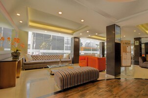 Sala de estar en el lobby