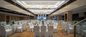Banquet hall - Minshan Lhasa Grand Hotel (Chengdu)