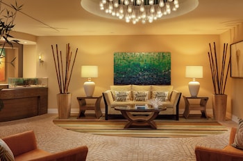 Hotel entrance and lobby at The Residences at Siesta Key Beach by Hyatt Vacation Club