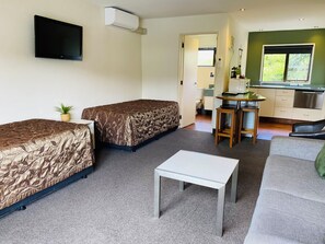 Apartment, 1 Bedroom | Living area