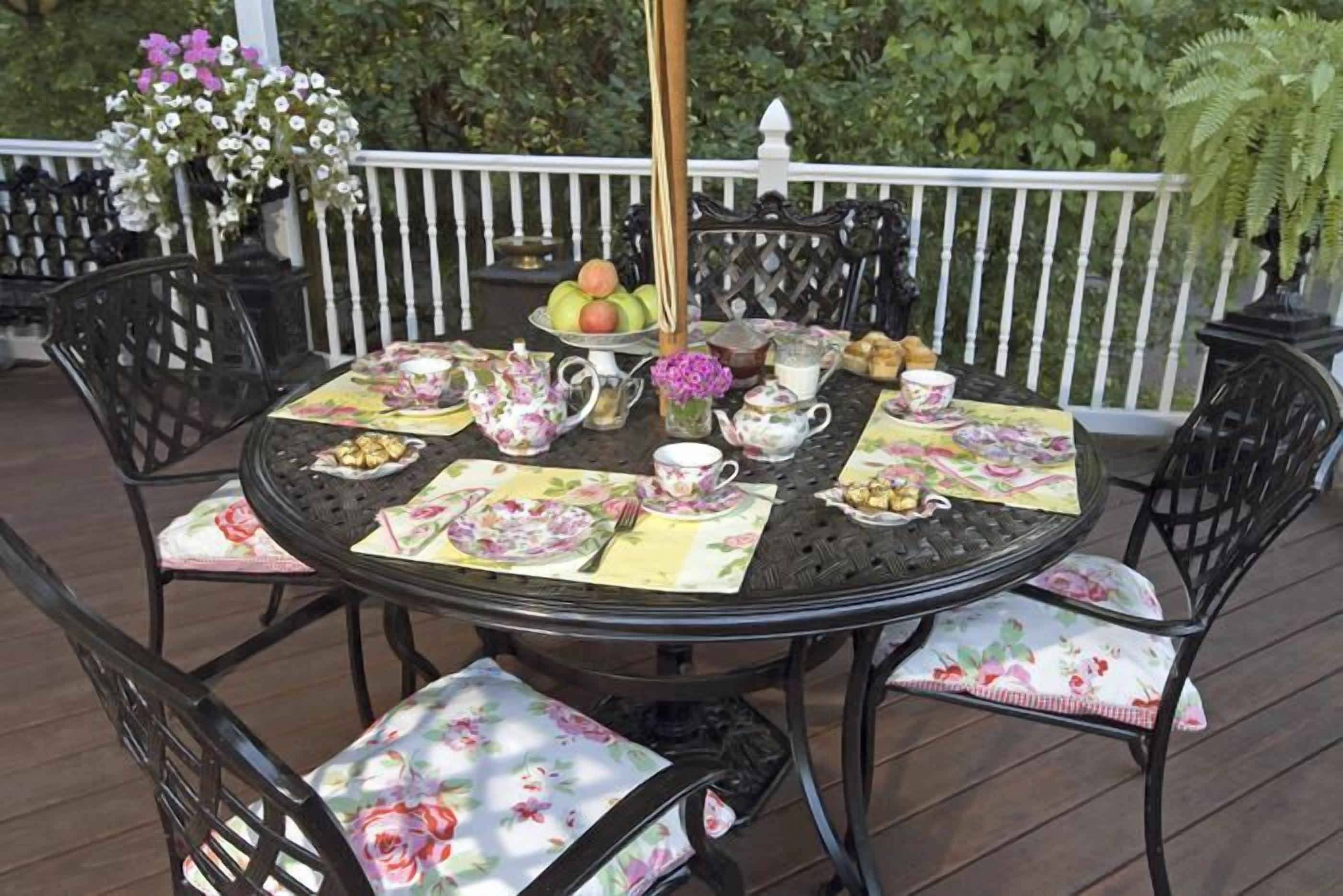 Khu ẩm thực ngoài trời