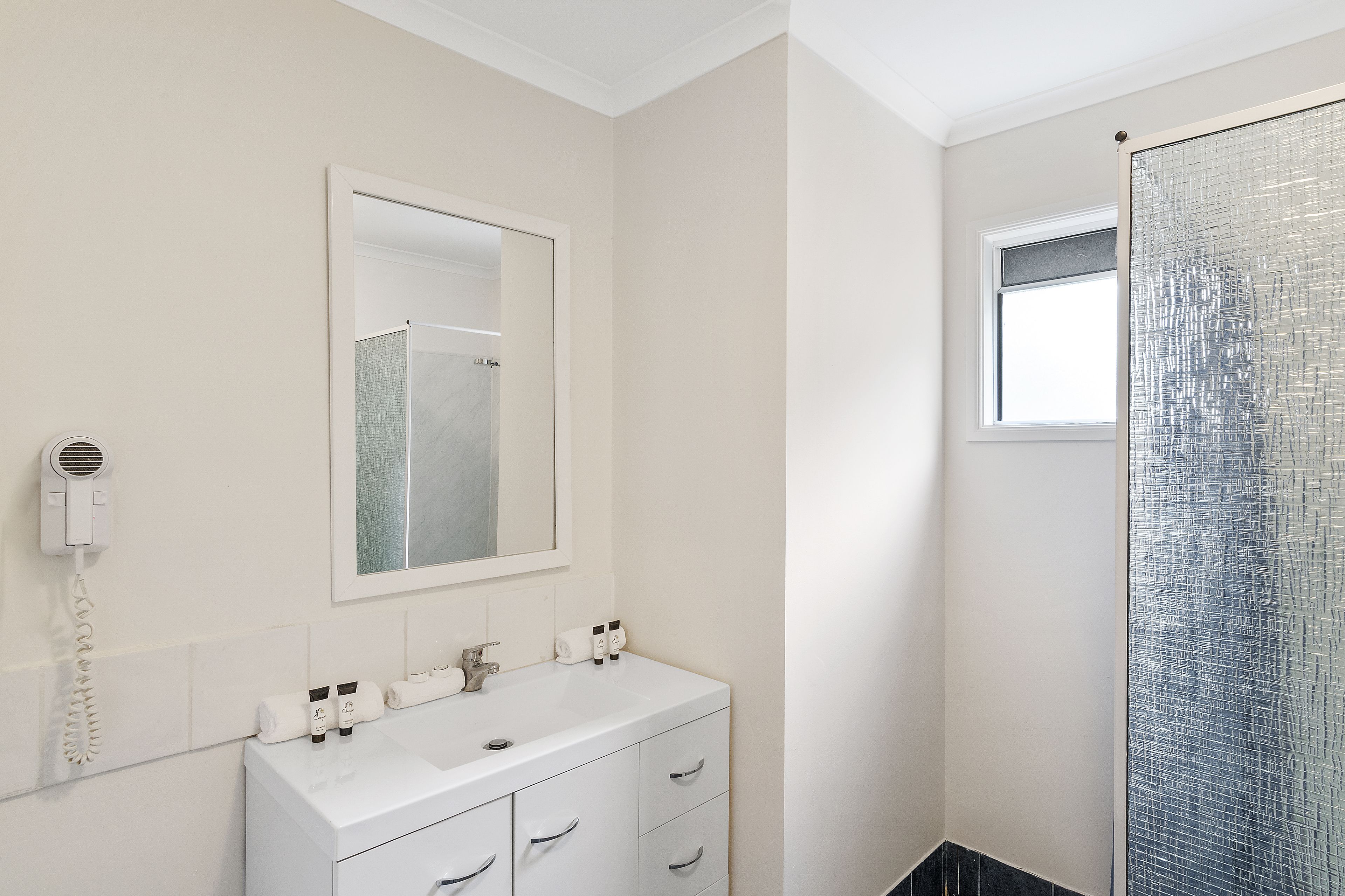 Free toiletries, towels