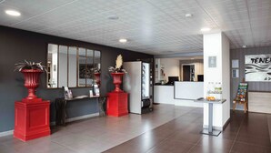 Lobby - Ténéo Apparthotel Bordeaux Merignac - Aeroport (Merignac)