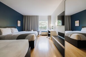 Caja de seguridad en la habitación y escritorio 