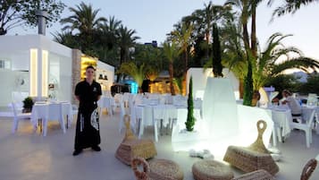 Área para banquetes al aire libre
