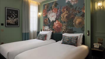Companion Twin Room | Premium bedding, in-room safe, desk, laptop workspace