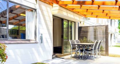 Airport Gateway Motor Lodge