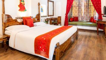 Deluxe-Zimmer | 1 Schlafzimmer, hochwertige Bettwaren, Verdunkelungsvorhänge