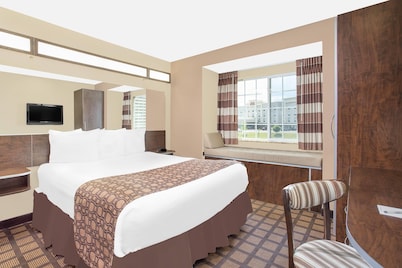 Microtel Inn & Suites by Wyndham Mansfield