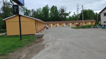 Free self parking