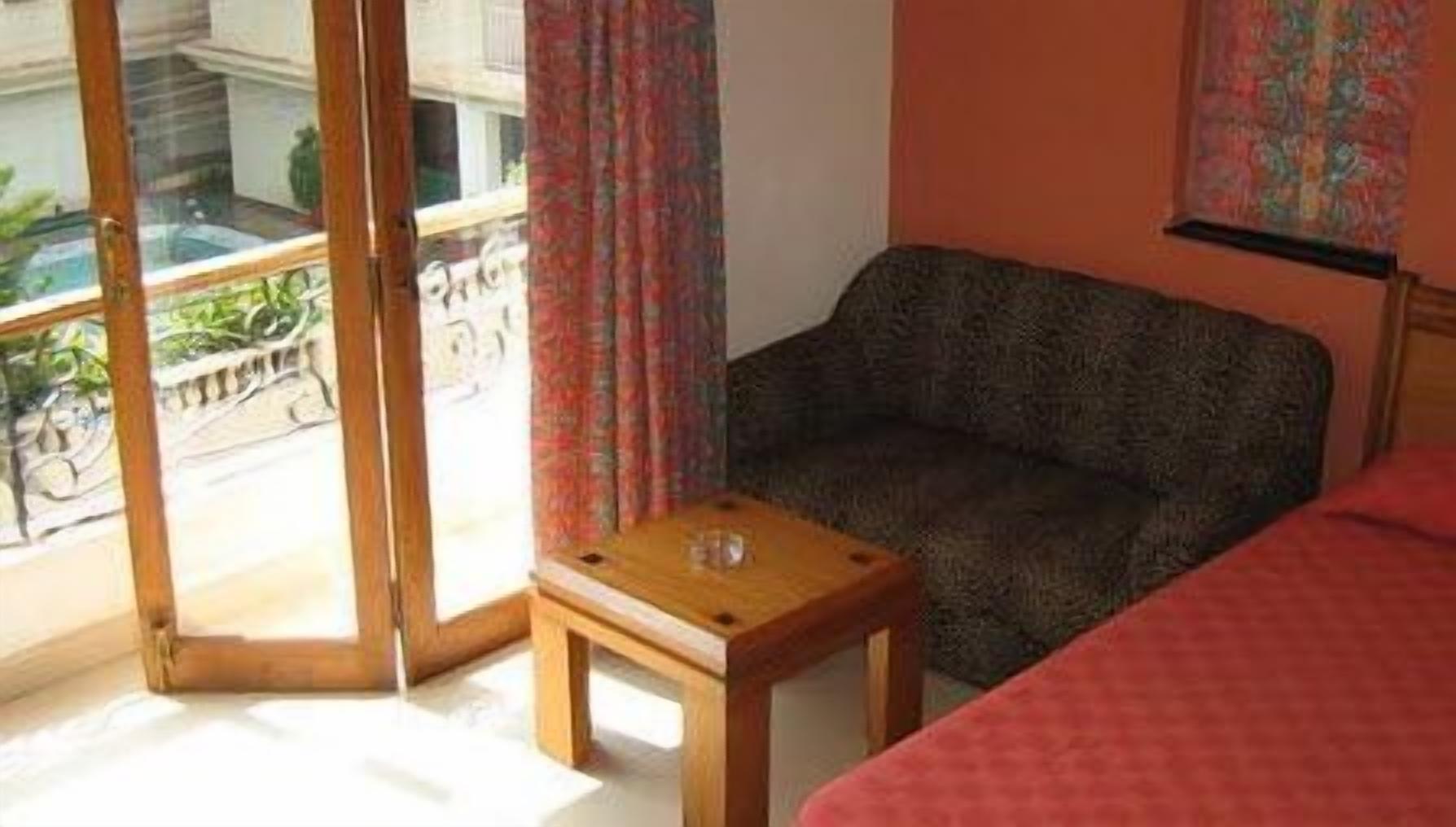 32-inch led tv with satellite channels, tv