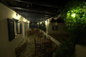 Exterior - Aphrodite Hotel & Apartments (Ios)