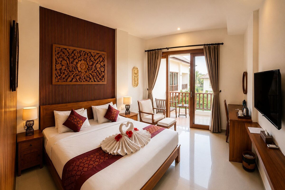 Deluxe Room, Balcony, Garden View | Premium bedding, Select Comfort beds, in-room safe, desk