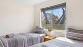 Superior 3 Bedroom Cabin