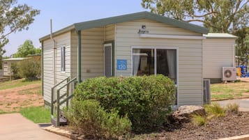 Standard 1 Bedroom Cabin - Sleeps 2 | Terrace/patio