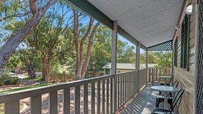 Standard Studio Room | Balcony - Discovery Parks - Woodman Point (Coogee)