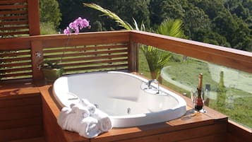 Body treatments, aromatherapy, hot stone massages, deep-tissue massages