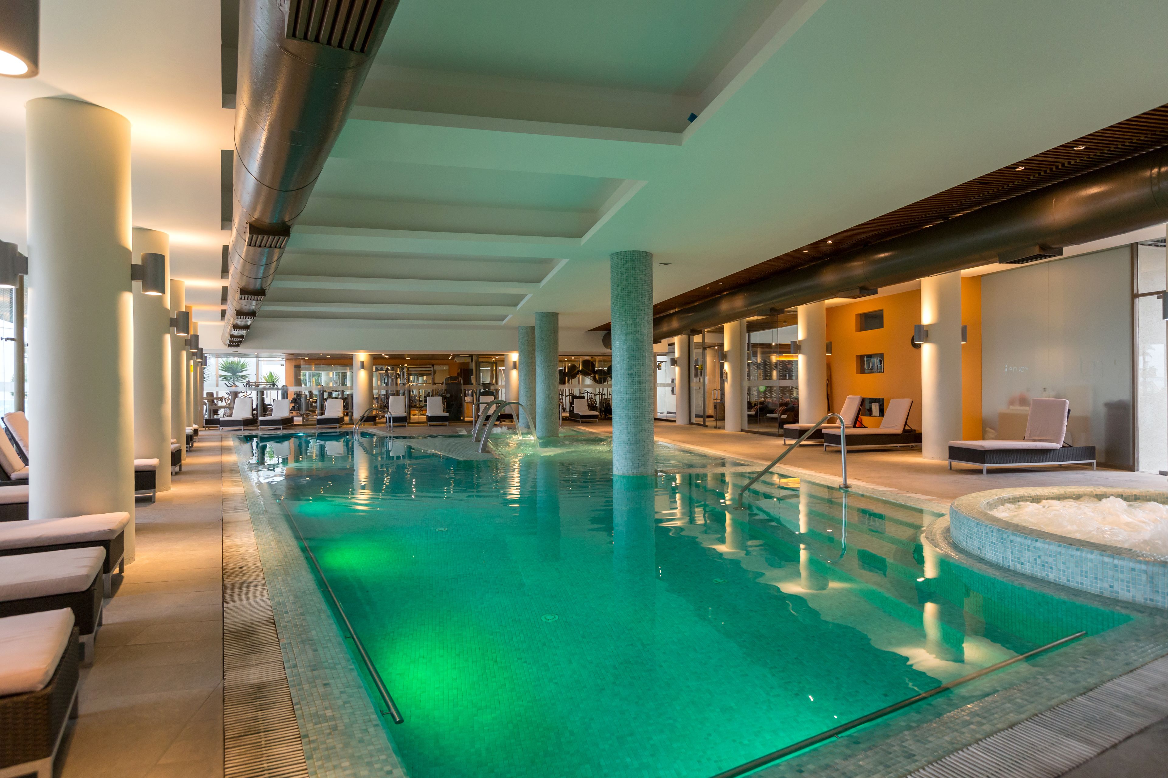 indoor pool, 2 outdoor pools, pool loungers