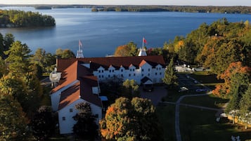 ด้านหน้าที่พัก