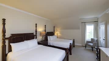 ห้องสแตนดาร์ด, เตียงใหญ่ 2 เตียง, วิวสวน | เตารีด/โต๊ะรีดผ้า, Wi-Fi ฟรี, ผ้าปูที่นอน