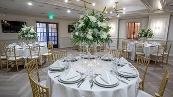 Banquet hall