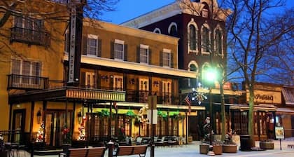 American Hotel