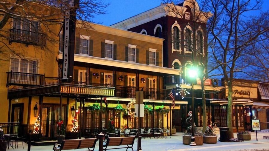 American Hotel