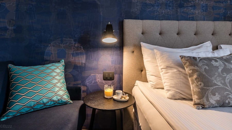 Hotel Mrak 4*