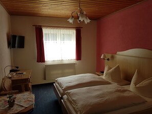 In-room safe, cribs/infant beds, rollaway beds, free WiFi - Hotel Zur Lochmühle (Penig)