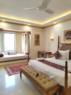 Royal Deluxe Premium Room | Individually decorated, individually furnished, desk, free WiFi - Hotel Ruby (Jaipur)