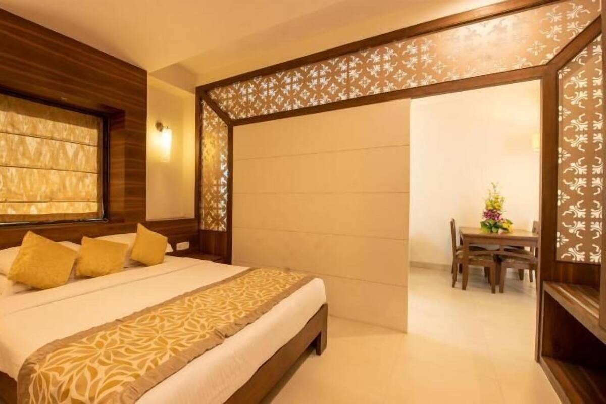 In-room safe, desk, iron/ironing board, rollaway beds