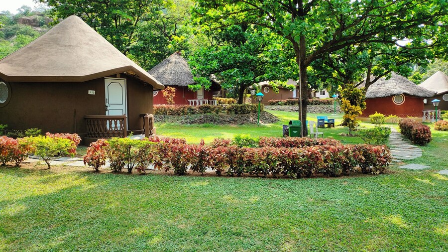 Kishkinda Heritage Resort