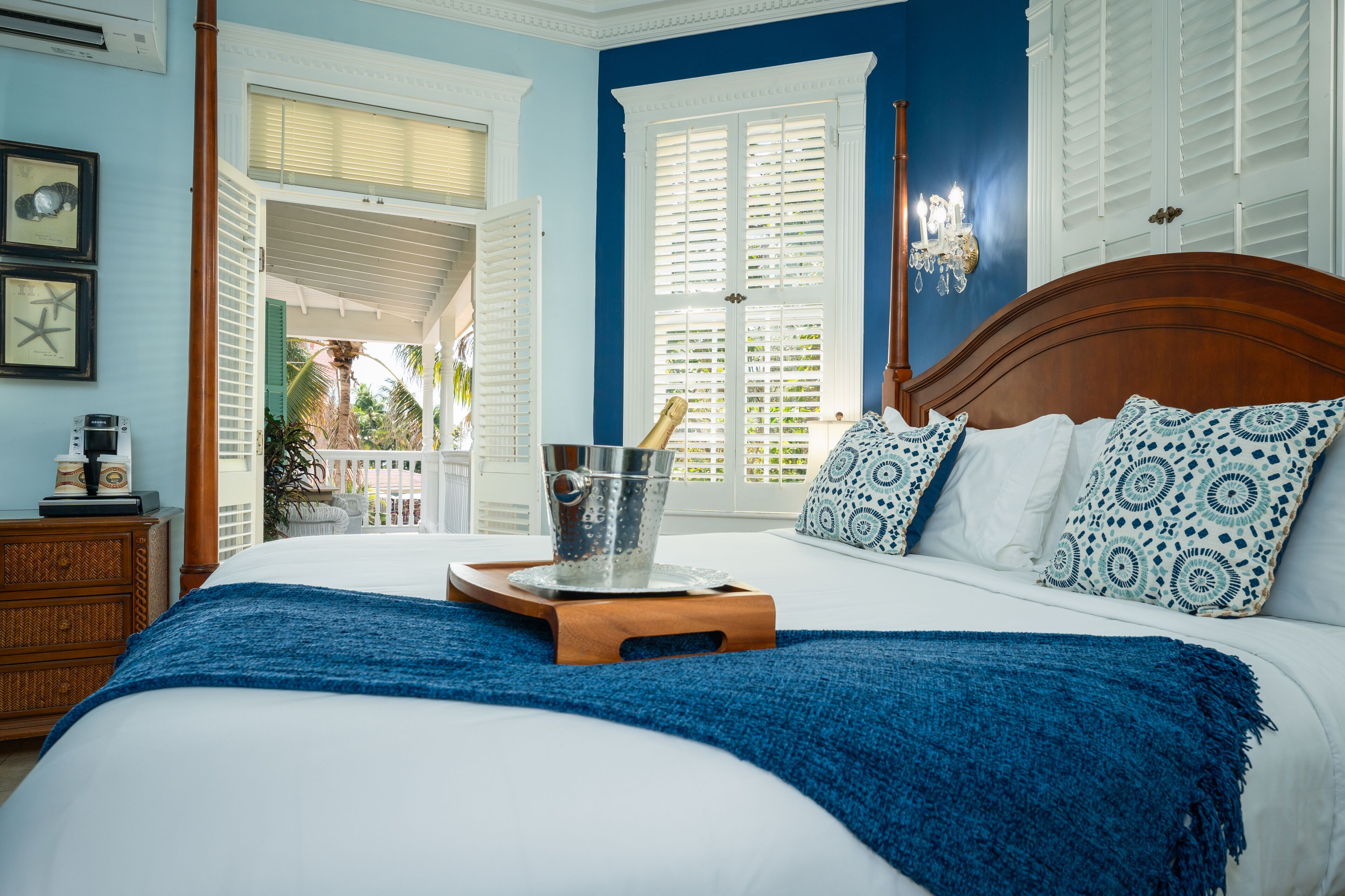 Foto - Southernmost Point Guest House & Garden Bar