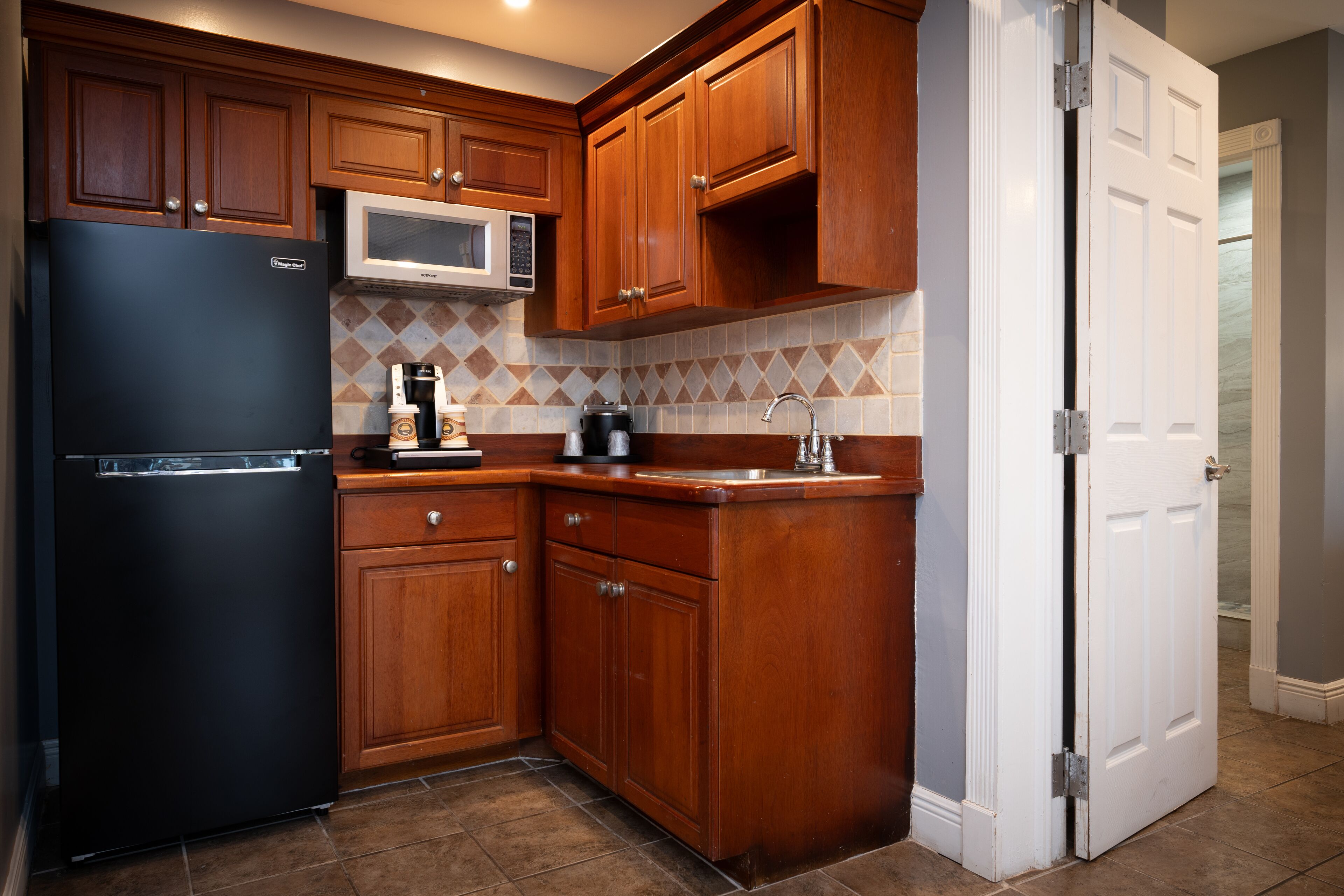 Foto - Southernmost Point Guest House & Garden Bar