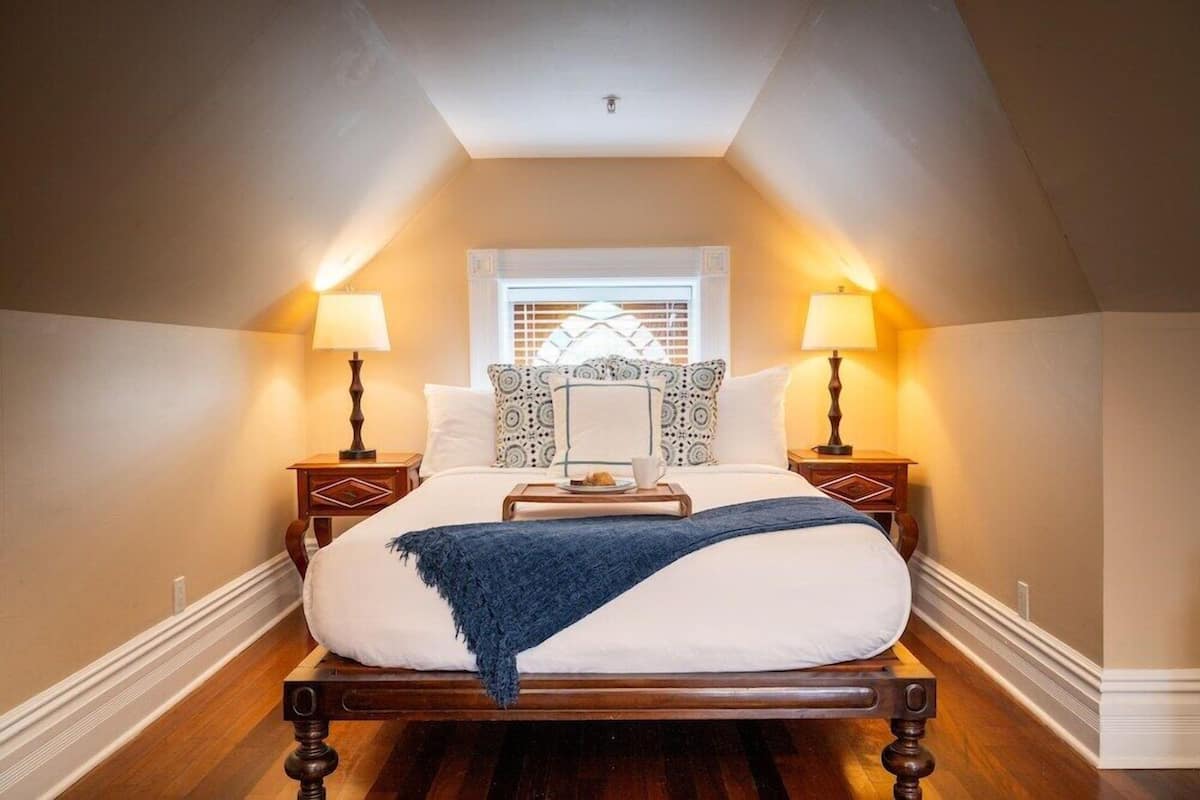 Premium bedding, pillowtop beds, individually furnished