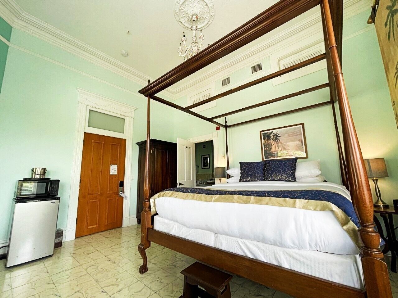 Premium bedding, pillowtop beds, individually furnished