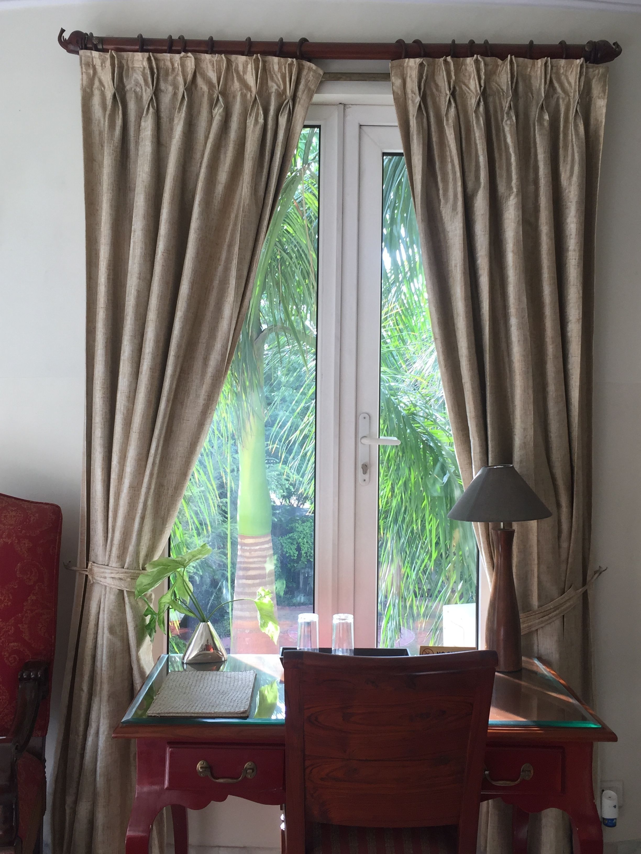 super deluxe | view from room