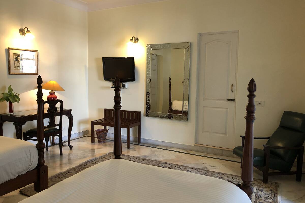 double or twin room | 1 bedroom, in-room safe, desk, iron/ironing board