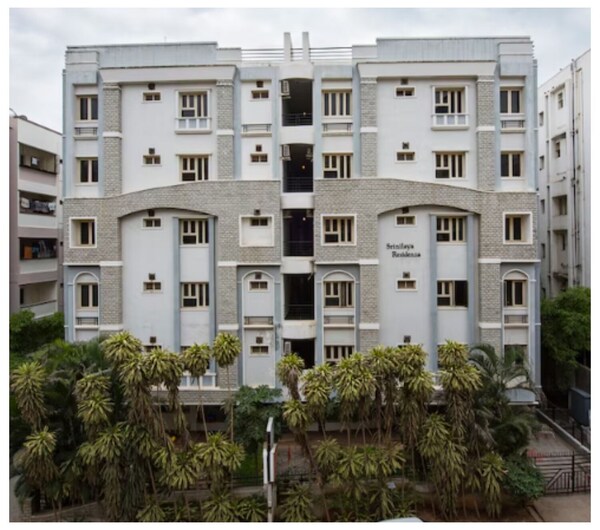 Hotel Athome & Serviced Apartments By Deccan Serai Hotels - Hyderabad