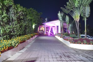 مدخل المنشأة